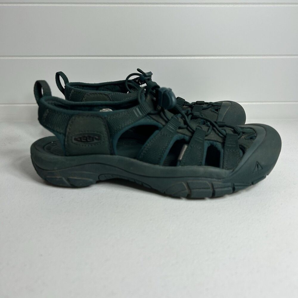 KEEN Women’s Size 8.5 Closed Toe Lace Up Sport Sandals Green Synthetic Upper